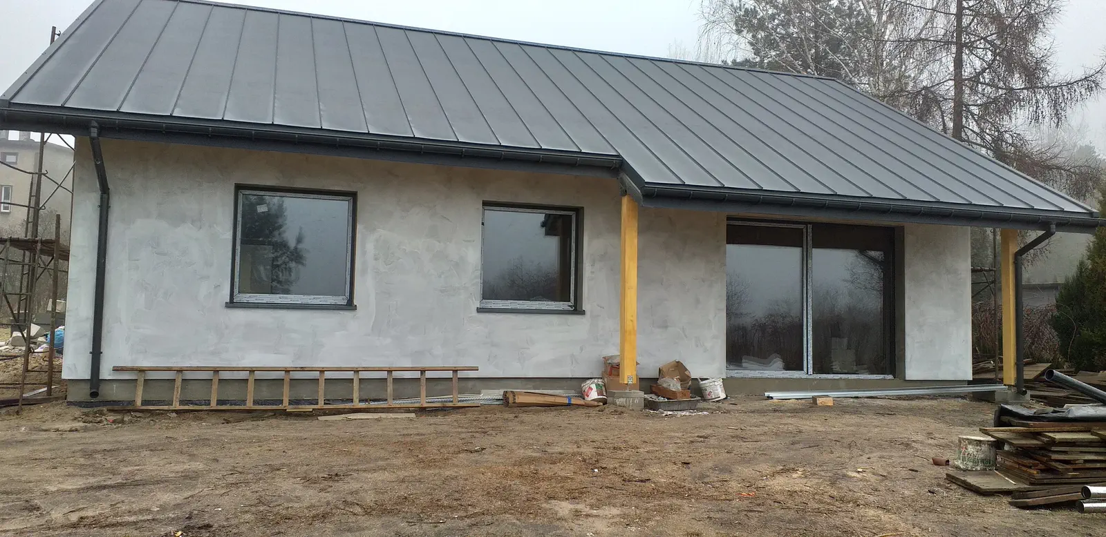 Dom Tomka, Hani i Oli